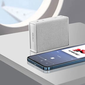Urbanista Enceinte Bluetooth Compacte Certifiée IPX5 Autonomie 5H Urbanista Sydney blanc — image 3