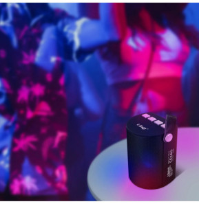 LinQ Enceinte Sans-fil Bluetooth LED Multicolore Radio FM Port USB micro SD Noir