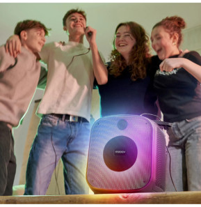 Mooov 477370 - Enceinte Party Cube sans fil avec effets lumineux - Noire et bleue