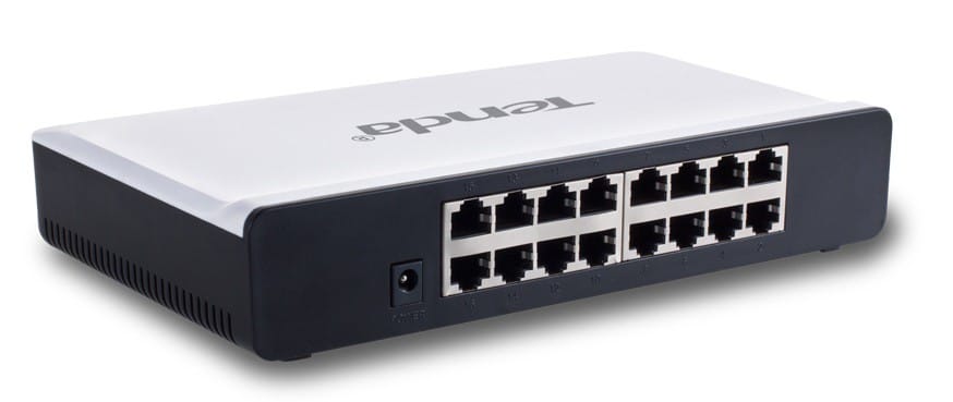 Switch Non Administrable Tenda 8-Port 10/100Mbps