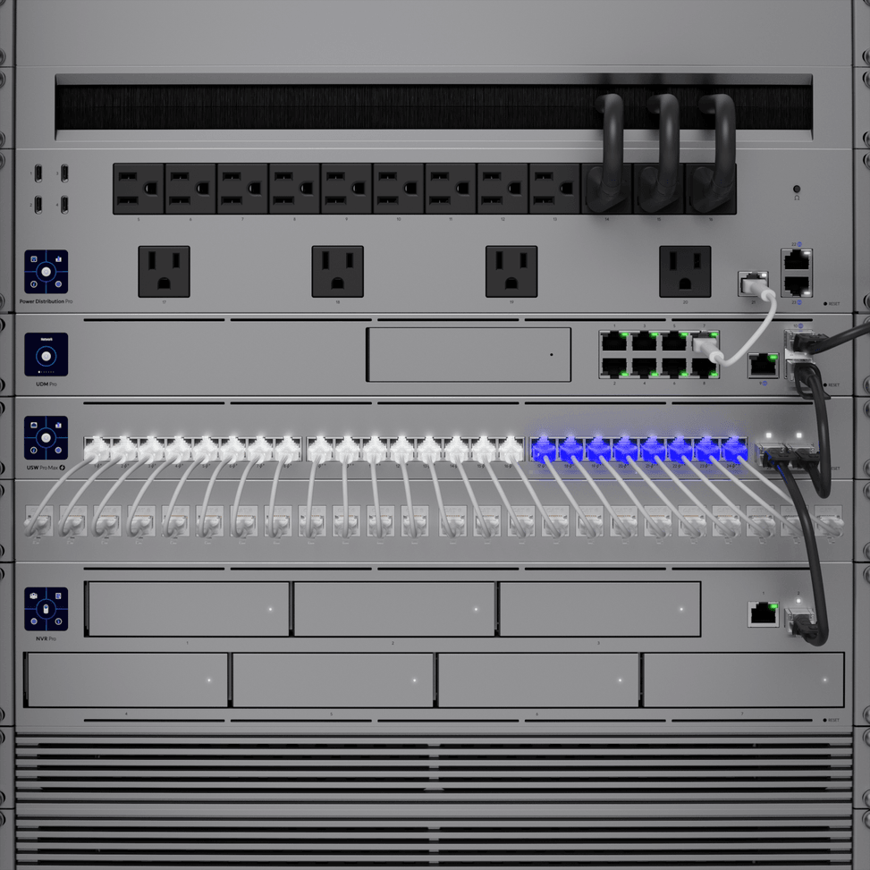 Ubiquiti Pro Max 24 PoE – Switch POE administrable (USW-Pro-Max-24-PoE-EU) — image 9