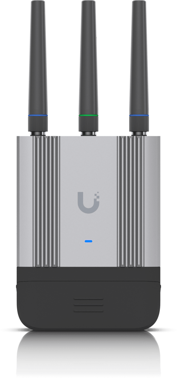 Ubiquiti Mobile Router Industrial – Routeur mobile industriel UMR-Industrial — image 2