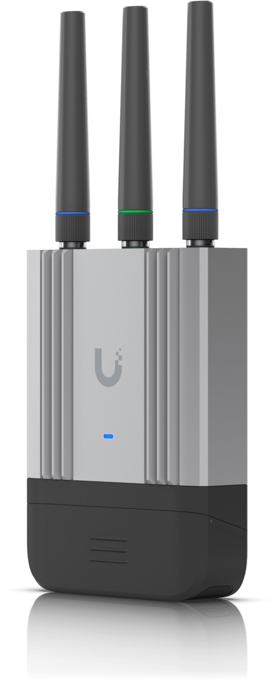 Ubiquiti Mobile Router Industrial – Routeur mobile industriel UMR-Industrial — image 3