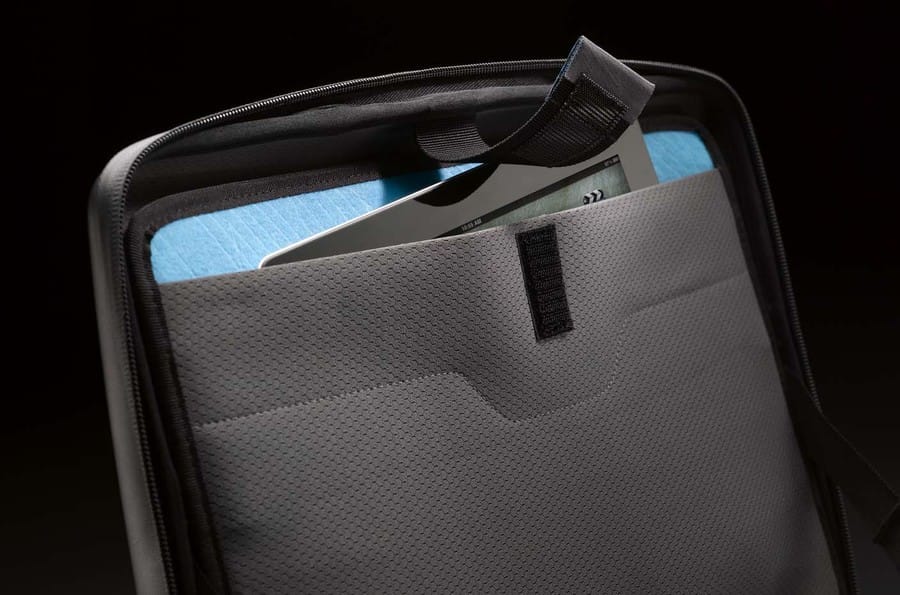 Thule Gauntlet TMPA115 Mallette MacBook Pro® 15" - Noir