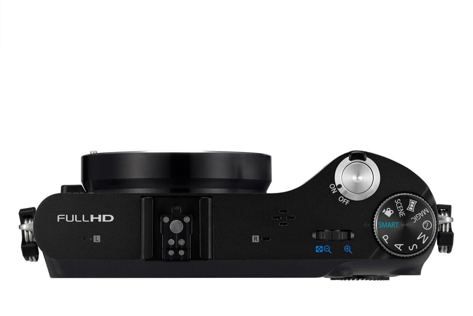 Appareil photo Samsung NX200 - 20MP (EV-NX200ZDABME) — image 5
