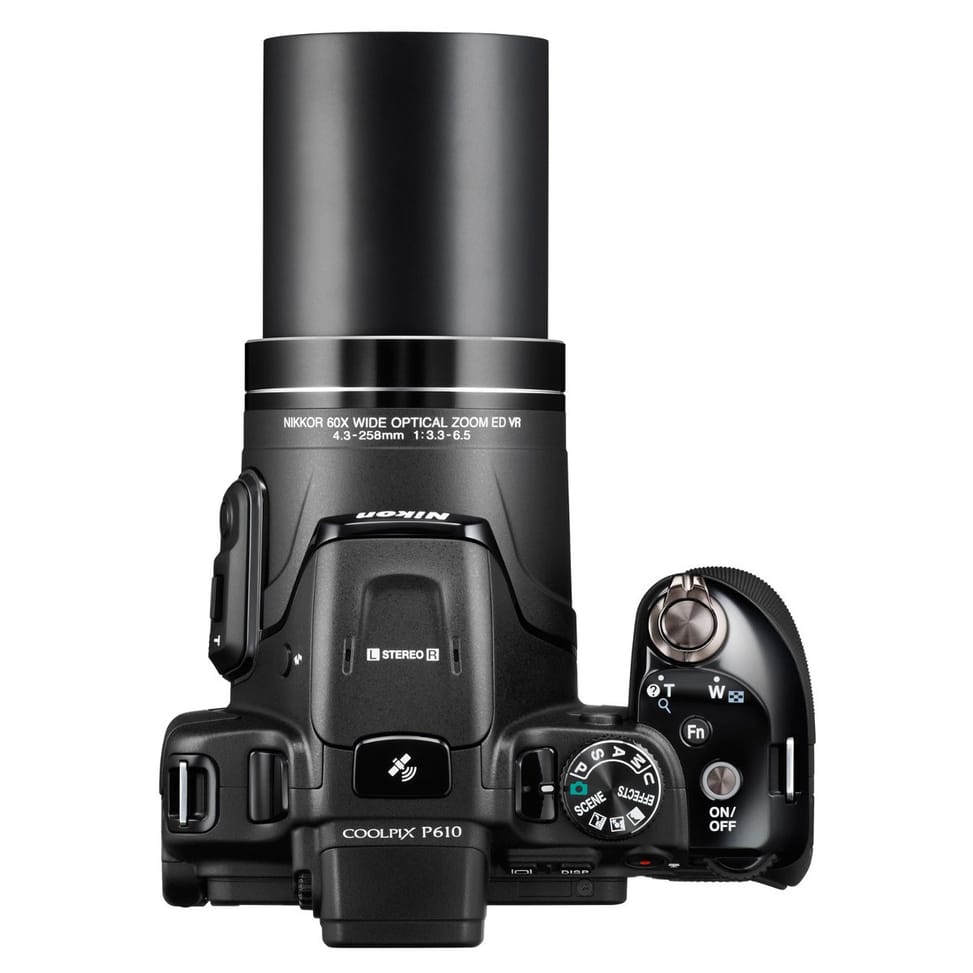 Appareil photo Nikon Coolpix P610 - 16 MP/ 60X