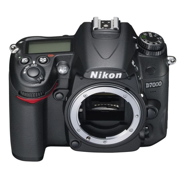 Reflex Nikon D7000 Boîtier nu