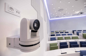 Caméra de surveillance Avonic CM93 4K60 PTZ 30x Zoom - Blanc (AV-CM93-IP-W) — image 4