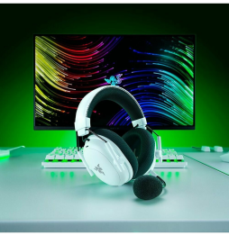 Casque gaming Bluetooth Razer BlackShark V3 Pro Blanc (RZ04-05400200-R3M1)