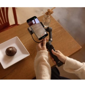 Stabilisateur pour téléphone DJI Osmo Mobile 7P (CP.OS.00000401.01)