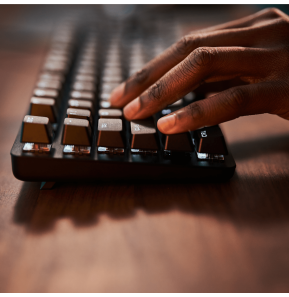 Clavier gaming filaire Logitech G413 TKL SE - Switchs mécaniques - AZERTY (920-010444)