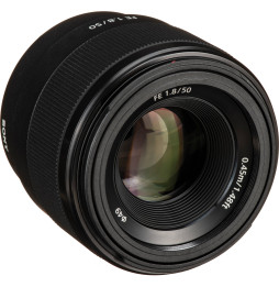 Objectif Sony FE 50mm  f/1.8 (4548736033092)