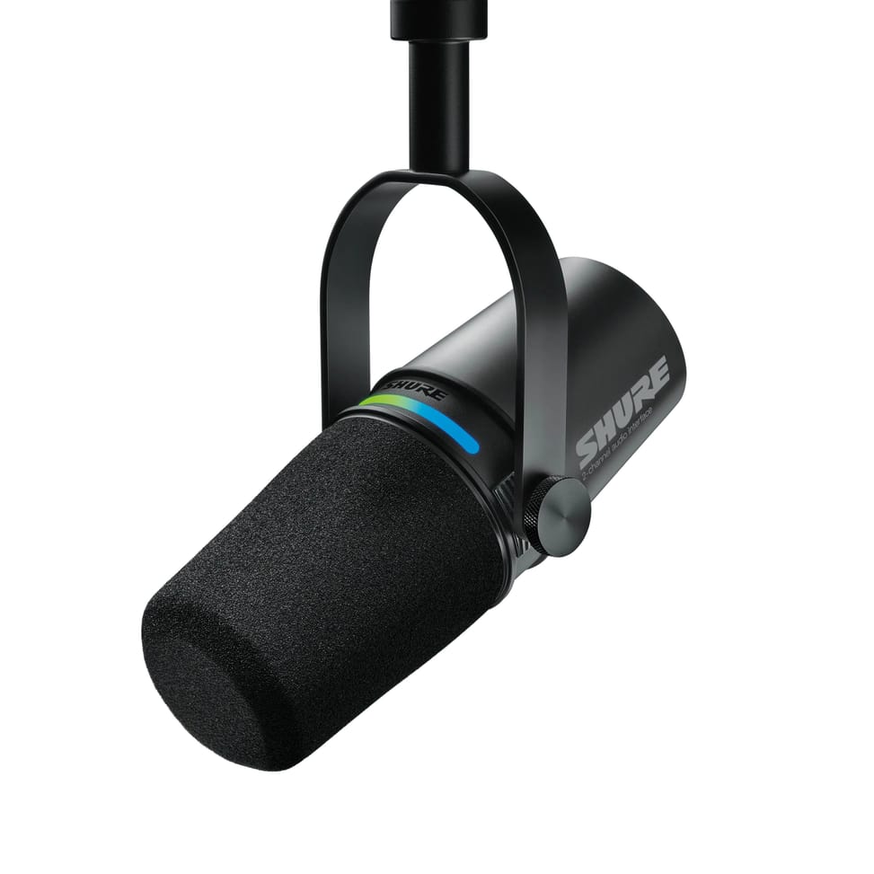 Shure MV7i — USB-C/XLR Podcast Microphone with built-in audio interface — image 1