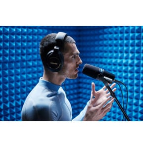 Shure MV7+