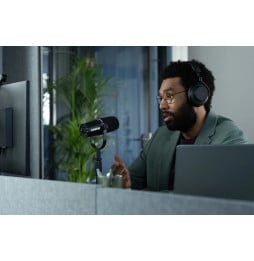 Shure MV7+