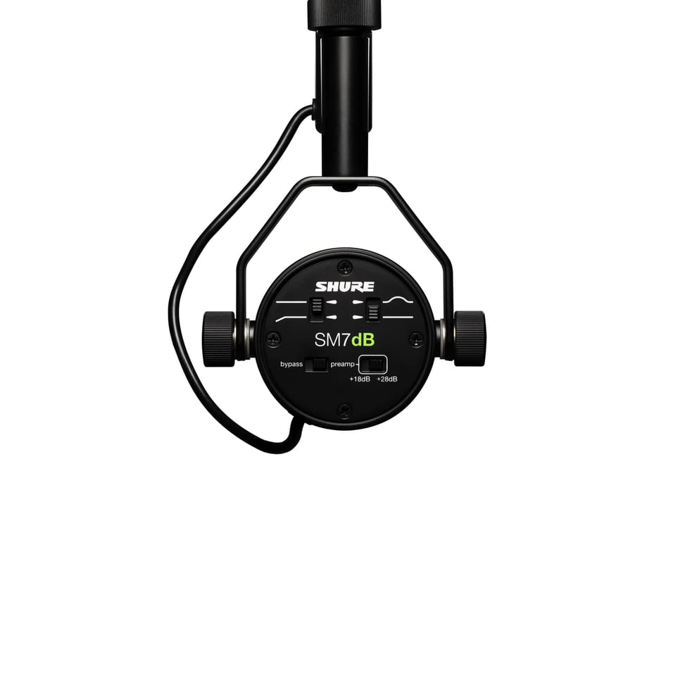 ميكروفون بث ديناميكي قلبي الاتجاه XLR Shure SM7dB مع مضخم أولي نشط مدمج — صورة 3