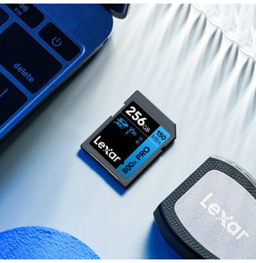 Carte SD Lexar High-Performance 800x PRO BLUE SDXC UHS-I 256 Go 150MB/s (LSD0800P256G-BNNNG)