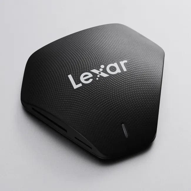 قارئ بطاقات Lexar Professional Multi-Card 3 في 1 USB 3.1 Type-C (CF/SD/microSD) (LRW500URB) — صورة 5