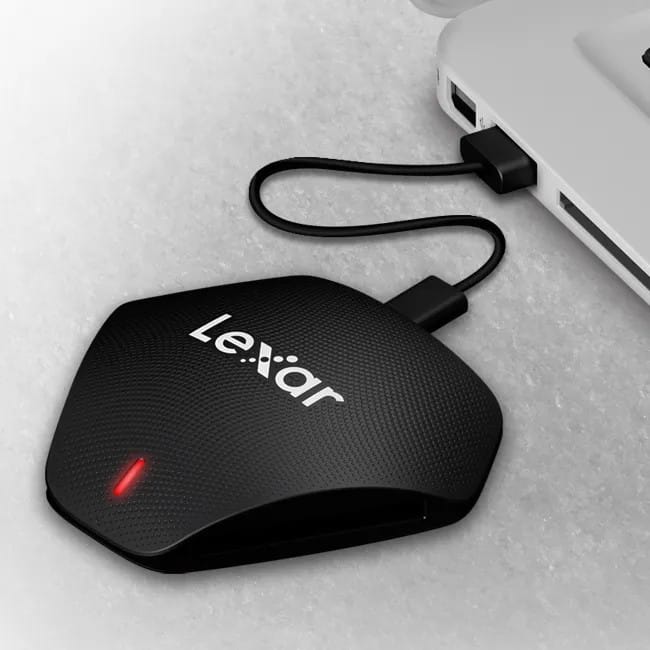 Lecteur de cartes Lexar Professional Multi-Card 3-en-1 USB 3.1 Type-C (CF/SD/microSD) (LRW500URB)