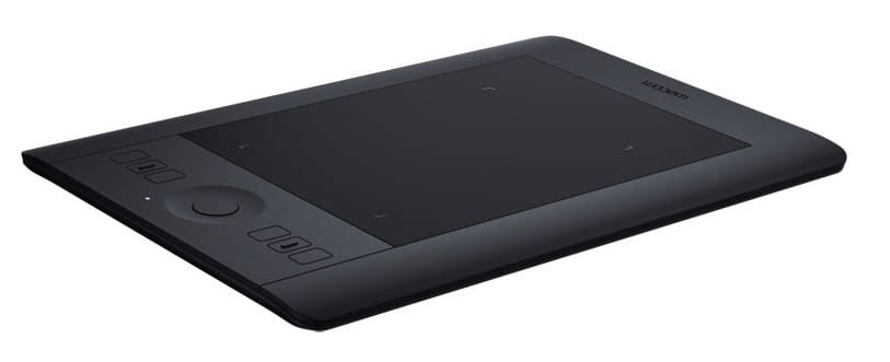 Tablette graphique professionnelle multi-touch Wacom Intuos Pro Small (PTH-451-FRNL)