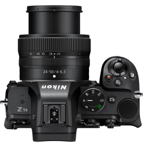 Appareil photo hybride Nikon Z5II + Objectif Nikkor Z 24-50mm f/4-6.3 (4960759920355)