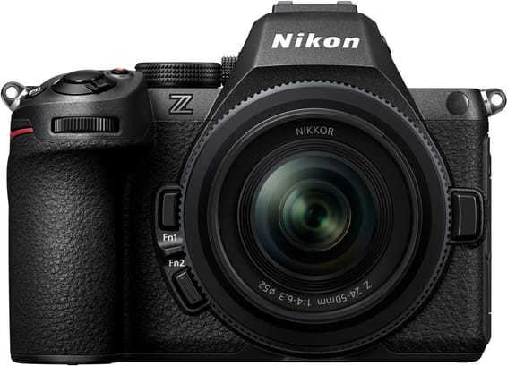 Appareil photo hybride Nikon Z5II + Objectif Nikkor Z 24-50mm f/4-6.3 (4960759920355)