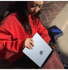 Apple MacBook Air 13 pouces M5 16 Go 1 To Bleu Ciel (MDHJ4FN/A)