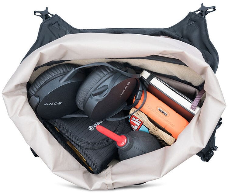 Vanguard VEO GO 42M Camera Backpack Black (4719856247175) — image 6