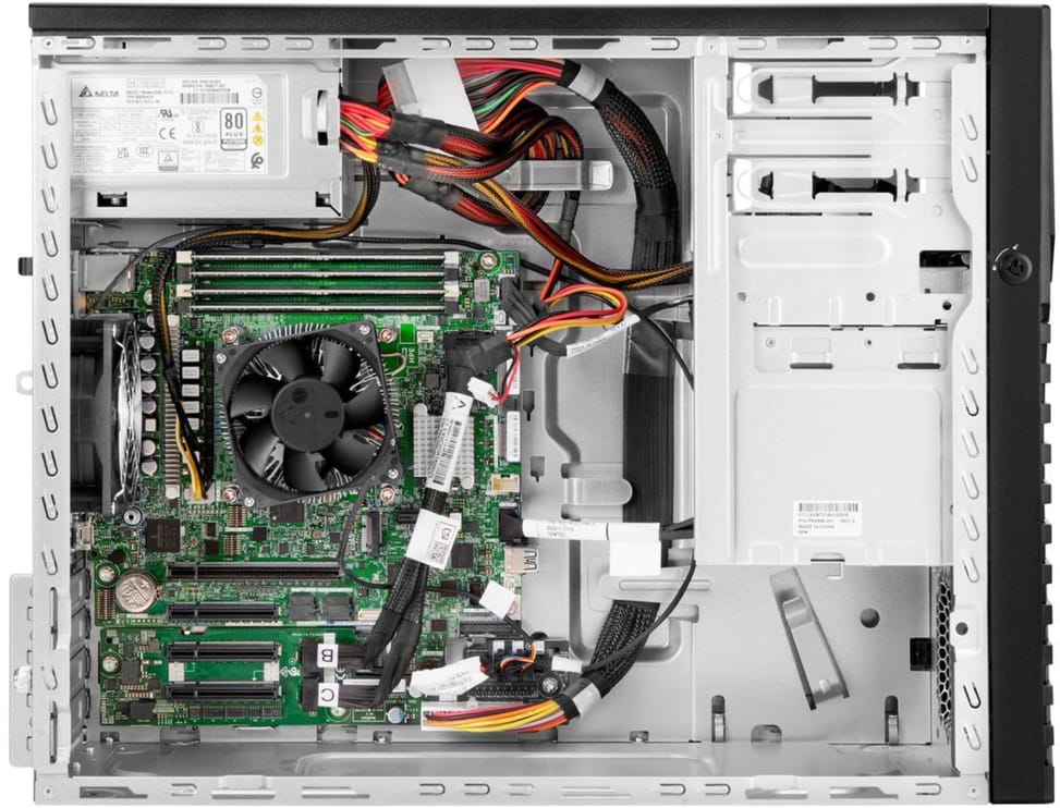 HPE ML30G11 8SFF6333P(6c/3.1GHz/65w) 32GB MR216i-p 4p-1GbE-BCM5719 2x1000wT + 2x 480GB SSD 3-1-1 (P87458-425)