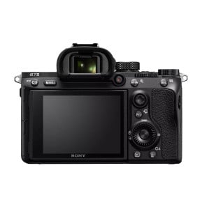 Appareil photo hybride Sony Alpha 7 III boîtier nu (ILCE-7M3)
