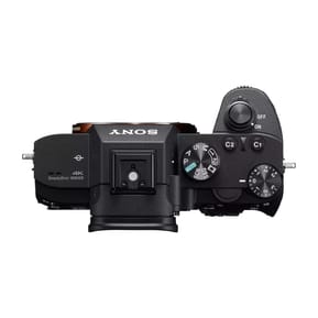 Appareil photo hybride Sony Alpha 7 III boîtier nu (ILCE-7M3) — image 3
