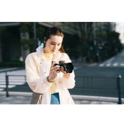 Appareil photo hybride Sony ZV-E10 + Objectif 16-50mm F3.5-5.6 OSS (4548736166967)