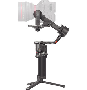 DJI RS 4 Pro Combo Camera Gimbal (6941565974679) — image 3