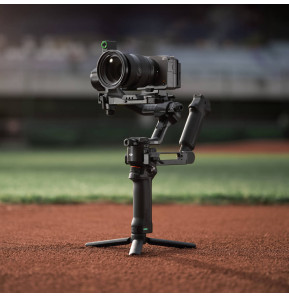 DJI RS 5 Combo Camera Gimbal (6937224131422) — image 2