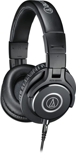 سماعة رأس احترافية لمراقبة الاستوديو Audio-Technica ATH-M40X، استجابة مسطحة