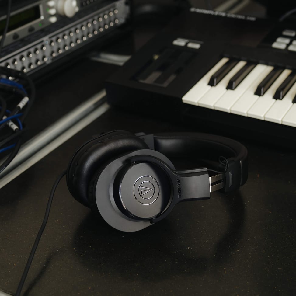 سماعة رأس استوديو مغلقة للمراقبة الصوتية Audio-Technica ATH-M20X – صورة 5