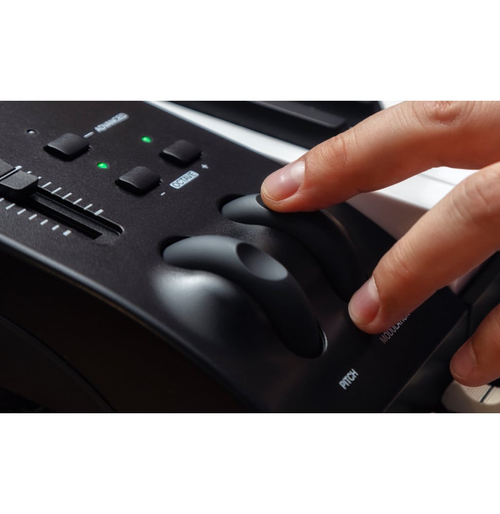 Clavier maître USB-MIDI M-Audio Keystation 61 MK3 - 61 touches semi-lestées, sortie MIDI 5 broches – vue 5
