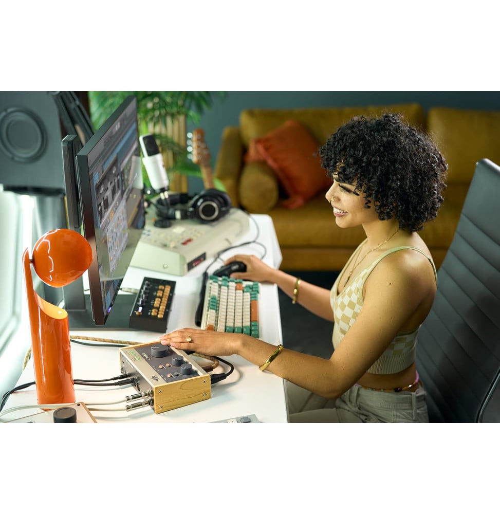 Interface audio USB Universal Audio Volt 276 - 2 entrées, préampli Vintage et compresseur 76 (VOLT276) – vue 6