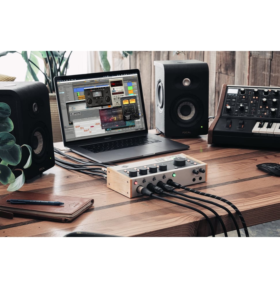 واجهة صوت USB من Universal Audio طراز Volt 476P - 4 مضخمات أولية، وضع Vintage وضاغط 76 (VOLT476P) – صورة 5