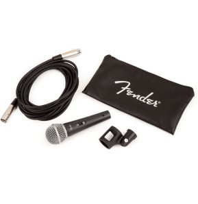 Kit micro dynamique Fender P-52S - cardioïde, avec câble XLR, pince de pied et pochette