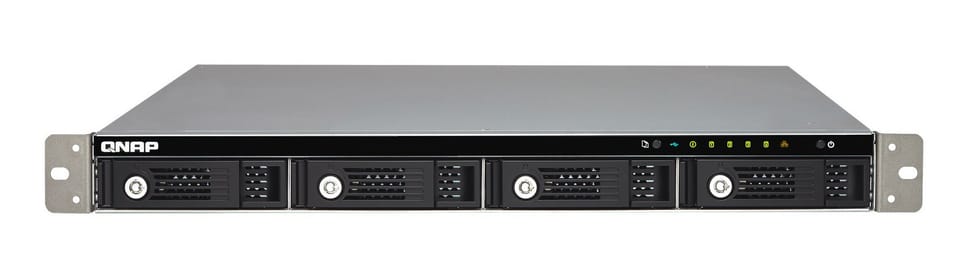 Serveur NAS Edge Cloud 10 baies haute performance compatible 10GbE QNAP TVS-EC1080-i3-8G