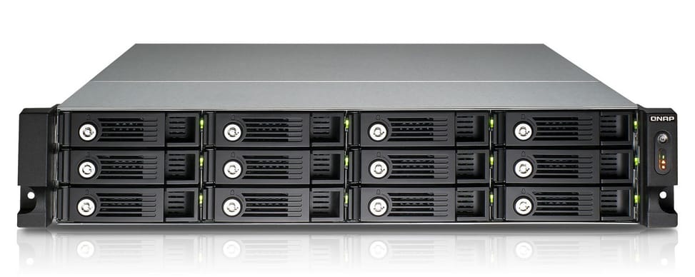 Serveur NAS professionnel 4 baies Rackable QNAP TS-853U-RP avec alimentation redondante