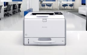 Imprimante LED Monochrome A4 compacte RICOH AficioSP 3600 DN — image 2