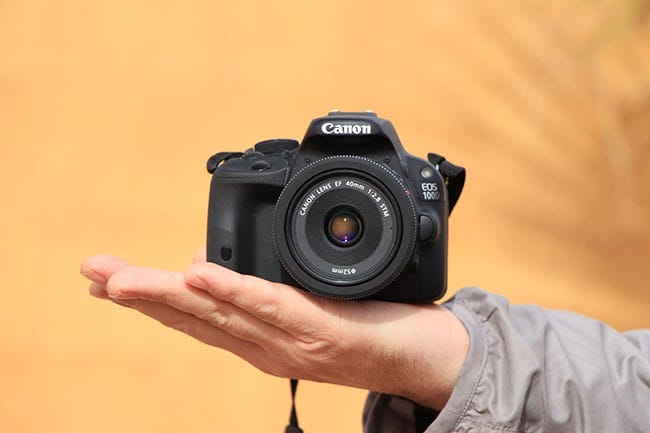 Reflex Canon EOS 100D + Objectif 18-55 DC