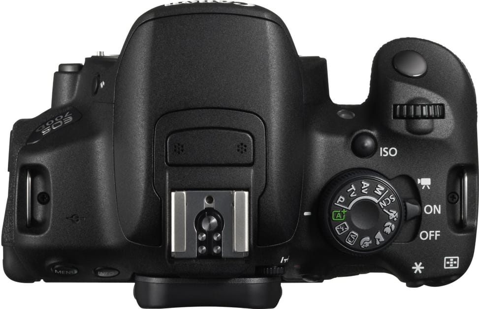 Reflex Canon EOS 700D + Objectif 18-135 IS STM