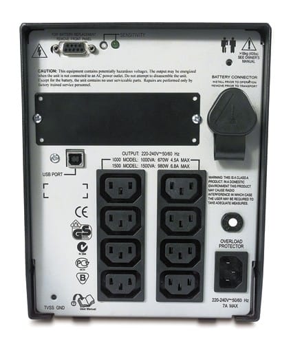 Onduleur Line Interactive Haute Fréquence avec Stabilisateur de tension APC Smart-UPS 1500VA USB & Serial 230V — image 2