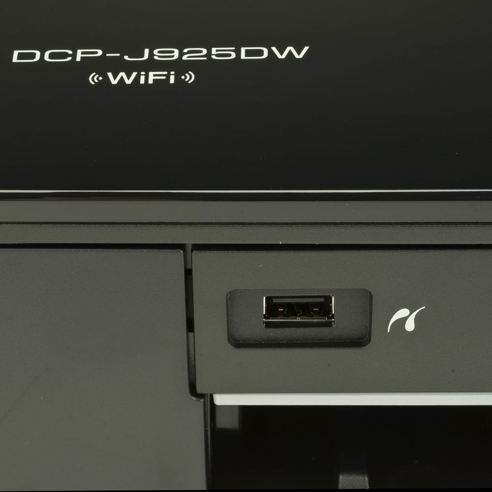 Imprimante multifonction 3 en 1 jet d'encre couleur sans fil Brother DCPJ925DW — image 16