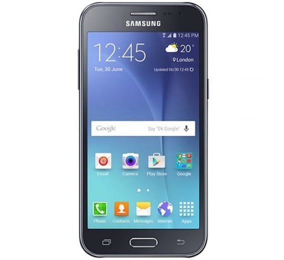 Smartphone 4G / LTE Samsung Galaxy J2