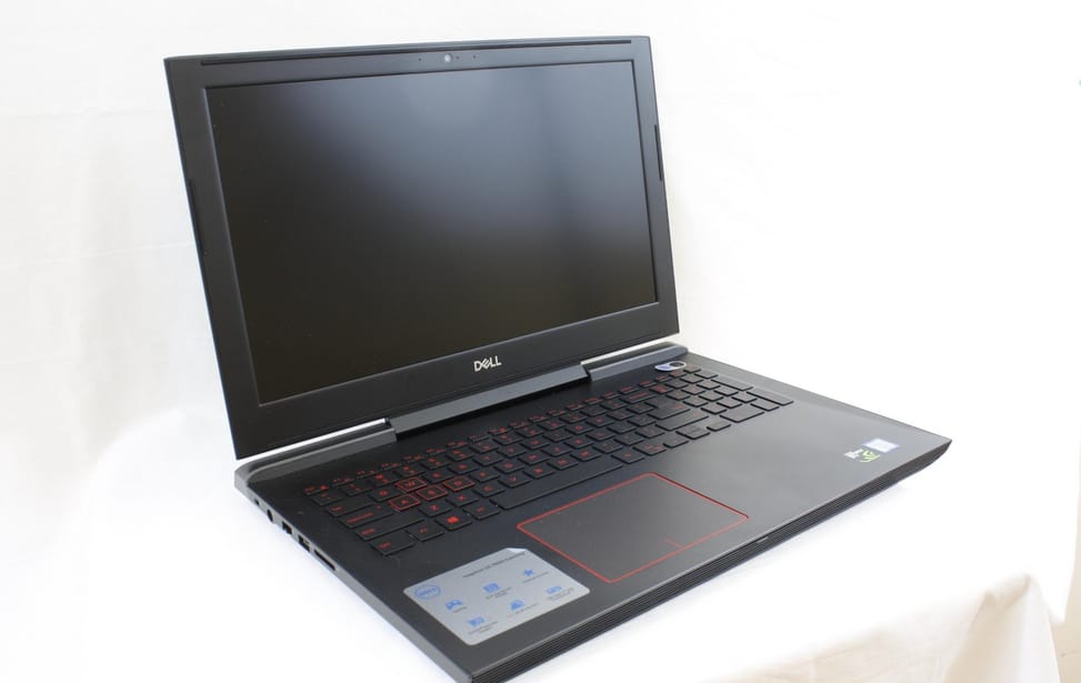 Ordinateur portable Dell Inspiron 15 7577 (FSTAR15KBL1805_613) — image 2