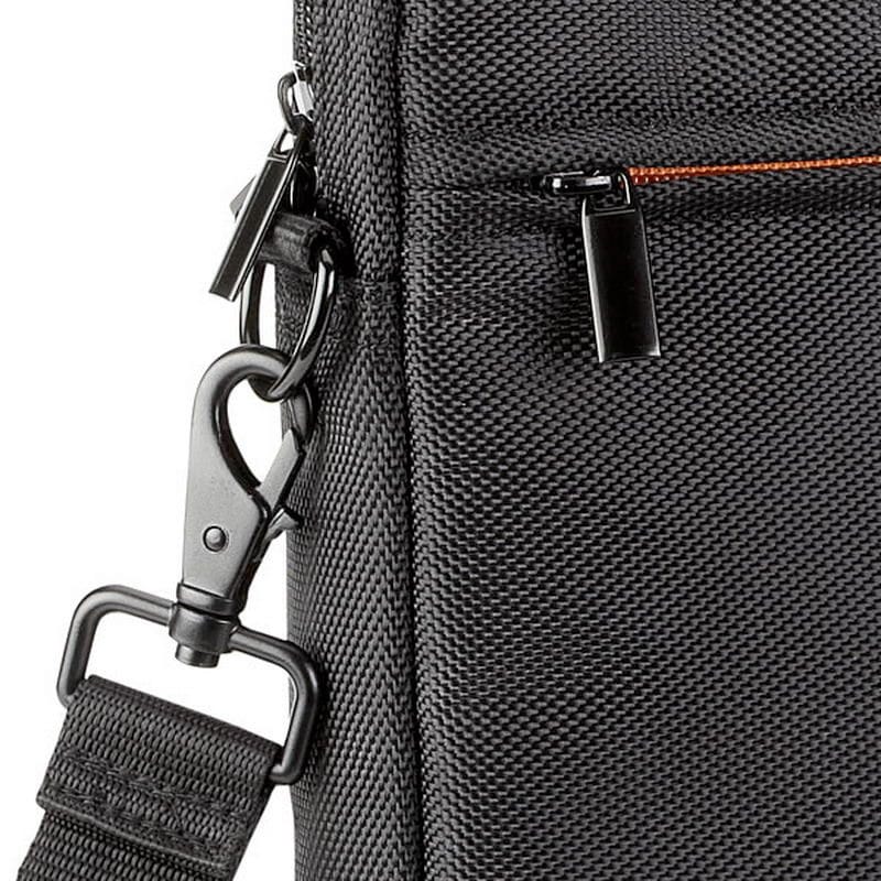 Sacoche Rivacase Regent 8033 pour ordinateurs portables 15,6" - Noir